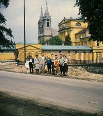 Hungary, Zirc, Széchenyi utca, háttérben a Ciszterci apátság., 1966, Markus Marianna, church, colorful, Fortepan #187031