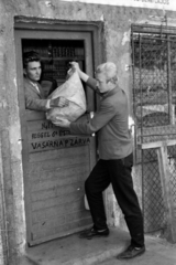 A kép forrását kérjük így adja meg: Fortepan / Budapest Főváros Levéltára. Levéltári jelzet: HU.BFL.XV.19.c.10, 1961, Budapest Főváros Levéltára / BRFK helyszínelési fényképei, BRFK Hivatala Bűnügyi Technikai Osztály, Fortepan #187240