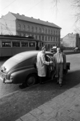 Magyarország, Budapest XIII., Váci út, szemben a túloldalon a 94. számú ház. A kép forrását kérjük így adja meg: Fortepan / Budapest Főváros Levéltára. Levéltári jelzet: HU.BFL.XV.19.c.10, 1965, Budapest Főváros Levéltára / BRFK helyszínelési fényképei, BRFK Hivatala Bűnügyi Technikai Osztály, Budapest, villamos, Fortepan #187272