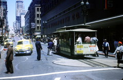 Amerikai Egyesült Államok, San Francisco, Powell Street, a kábelvasút végállomása., 1956, Haas Lajos dr, színes, utcakép, közlekedés, Fortepan #187335