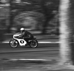 Magyarország, Népliget, Budapest X., motorver­seny 1969. május 4-én, Günther Bartusch (NDK) MZ 125-ös motoron., 1969, Szalay Béla, Budapest, Fortepan #187895