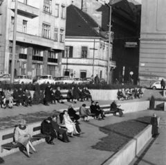 Magyarország, Budapest V., Március 15. tér, szemben a Galamb utca és Piarista (Pesti Barnabás) utca sarka., 1974, Urbán Tamás, német gyártmány, Trabant-márka, Wartburg-márka, Volkswagen Bogár, Budapest, Fortepan #18790