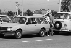 Magyarország, Hegyeshalom, határátkelő., 1980, Szalay Béla, Volkswagen-márka, Volkswagen Typ2, Volkswagen Transporter 2, Fortepan #188191