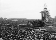 Lengyelország, Gdańsk, II. János Pál pápa harmadik lengyelországi zarándoklata alkalmával épített oltár, a mai II. János Pál pápa parkban., 1987, Jakab Lajos, Fortepan #188258