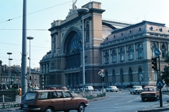 Magyarország, Budapest VIII., Baross tér, Keleti pályaudvar., 1982, Fortepan/Album040, színes, Wartburg-márka, Budapest, Fortepan #188443