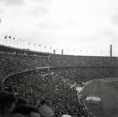 Németország, Berlin, Olimpiai Stadion, a XI. nyári olimpiai játékok alatt., 1936, Lőrincze Judit, stadion, Fortepan #188594