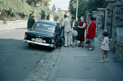 Magyarország, Budapest II., a felvétel a Nyúl utca 9. számú ház előtt készült, a Fillér utca felé nézve., 1959, Lőrincze Judit, színes, Budapest, Fortepan #188734