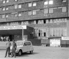 Lengyelország, Poznań, DS Jowita kollegium., 1976, Fortepan, építkezés, kacsa, Citroen-márka, Citroen Dyane, Fortepan #18907