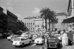 Olaszország, Róma, a Piazza di Spagna., 1960, Palkó Zsolt, pálmafa, parkoló, Fortepan #189157