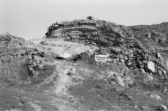 Németország, Helgoland sziget, 1961, Ungvári György, szikla, német szöveg, NSZK, Fortepan #189183