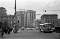 Oroszország, Moszkva, Tyeatralnij projezd (Proszpekta Marksza), balra a Forradalom tér (plosagy Revoljucii), jobbra a Színház (Szverdlov) tér., 1962, Ungvári György, Fortepan #189289