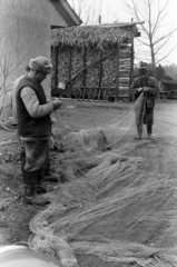 1958, Tölg Anna, usánka, kukoricagóré, halászháló, Fortepan #189401