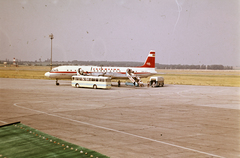 Magyarország, Ferihegyi (ma Liszt Ferenc) repülőtér, Budapest XVIII., 1964, Wittner Lucia, színes, Iljusin IL-18, Budapest, Interflug légitársaság, Fortepan #190167