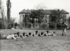 Magyarország, Kecskemét, Rudolf laktanya., 1941, Zagyva Tiborné, Fortepan #190305