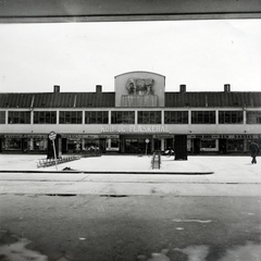 Dánia, Koppenhága, Flæsketorvet, húspiac., 1939, Kieselbach Gyula, vásárcsarnok, húsbolt, kerékpár, kerékpár tároló, Fortepan #191577