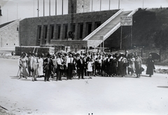 Németország, Berlin, Olympiapark, háttérben a Harangtorony és a Langemarckhalle., 1936, Kieselbach Gyula, Fortepan #191613