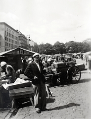 Finnország, Helsinki, kikötői piactér (Kauppatori) az Esplanadi park felé nézve., 1936, Kieselbach Gyula, Fortepan #191628