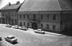 Magyarország, Óbuda, Budapest III., Fő tér, jobbra a Kórház utca., 1973, Kriss Géza, Budapest, Skoda 1000 MB, Skoda 100, Fiat 127, Fiat 850, Wartburg 353, Fortepan #192114