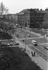 Magyarország, Budapest VI., Andrássy út (Népköztársaság útja) a Kodály köröndnél az Oktogon (November 7. tér) felé nézve., 1983, Kriss Géza, Budapest, Fortepan #192668