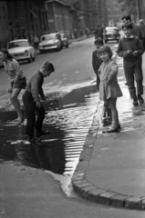 Magyarország, Budapest VIII., a Práter utca és a Nagy Templom utca sarok a József körút felé nézve., 1969, Kriss Géza, Budapest, Fortepan #193075