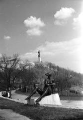 Magyarország, Gellérthegy, Budapest XI., déli lejtője a Citadella alatt, Jubileumi park., 1971, Kriss Géza, Budapest, Fortepan #193224