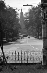 Magyarország, Budapest VIII., Baross utca a Kálvária (Kulich Gyula) tér felől a Horváth Mihály tér felé nézve, háttérben a Szent József-templom., 1971, Kriss Géza, Budapest, Fortepan #193249