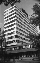 Magyarország, Budapest IV., a Tungsram központi irodaháza., 1977, Kriss Géza, Budapest, Fortepan #193411