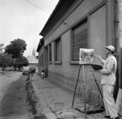 Hungary,Danube Bend, Nagymaros, Vasút utca, háttérben a Szent Kereszt Felmagasztalása-templom tornya. Jets György festőművész., 1965, Gábor Viktor, hat, painting, painter, easel, Fortepan #193886