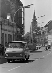 Hungary, Balassagyarmat, Rákóczi fejedelem út, távolban a Szentháromság-templom., 1974, Gábor Viktor, Fortepan #194223