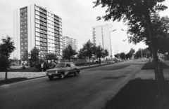 Hungary, Nagykanizsa, Eötvös tér, előtérben balra a Platán sor torkolata., 1974, Gábor Viktor, Fortepan #194228