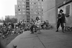 Magyarország, Budapest XI., Allende park, a 25. Színház Tanyaszínháza, Moliére színmüvéből készült, Duda Gyuri elindul című előadása 1977. augusztus 17-én., 1977, Gábor Viktor, Budapest, Fortepan #194406