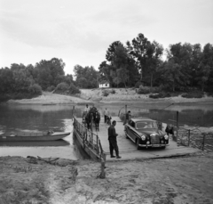 Magyarország, Olcsva, a komp a Szamos folyón Olcsvaapáti felől érkezett., 1968, Bojár Sándor, Fortepan #194856