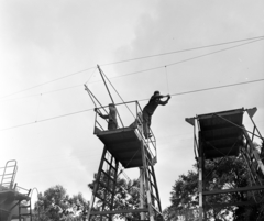 Hungary, Kismaros, a Vác-Szob vasútvonal villamosításán dolgozó felsővezeték-szerelők., 1971, Bojár Sándor, Fortepan #194942