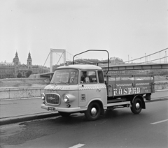 Hungary, Budapest I.,Budapest V., Várkert (Groza Péter) rakpart, háttérben az Erzsébet híd és a Belvárosi templom., 1971, Bojár Sándor, Barkas-brand, Budapest, Fortepan #195124