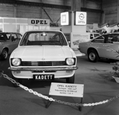 Magyarország, Budapesti Nemzetközi Vásár, Budapest X., Albertirsai (Dobi István) úti vásárterület., 1975, Bojár Sándor, Budapest, Opel Kadett, Fortepan #195139