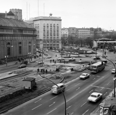 Magyarország, Budapest V.,Budapest VII., balra a Deák Ferenc tér, jobbra az Erzsébet (Engels) tér a Károly (Tanács) körút felől nézve., 1974, Bojár Sándor, Budapest, Fortepan #195383