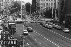 Magyarország, Budapest VII.,Budapest VIII., Erzsébet (Lenin) körút a Blaha Lujza tér és a József körút felé nézve. A felvétel a New York palotából készült., 1977, Bojár Sándor, IFA-márka, Budapest, Fortepan #195762