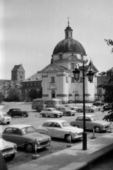 Lengyelország, Varsó, Újvárosi Piactér (Rynek Nowego Miasta), Szent Kázmér-templom.
, 1964, Szűcs Lóránd, Fortepan #196356