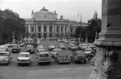 Ausztria, Bécs, Rathausplatz, szemben a Burgtheater., 1960, Martin Kornél, parkoló, Fortepan #196900