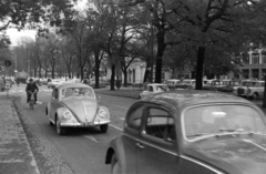 Ausztria, Graz, Opernring az Am Eisernen Torn közelében., 1960, Martin Kornél, Volkswagen-márka, Volkswagen Bogár, moped, Fortepan #196906