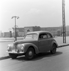 Magyarország, Népstadion, Budapest XIV., 1955, Keveházi János, Skoda 1101/1102 Tudor, Budapest, rendszám, képarány: négyzetes, Fortepan #197363