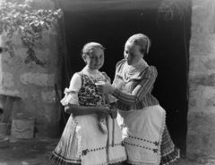 Hungary, Buják, 1957, Keveházi János, folk costume, Fortepan #197523