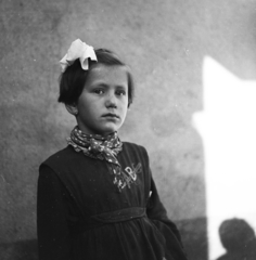 1957, Keveházi János, girl, ribbon, Fortepan #197584