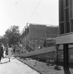 Magyarország, Városliget,Budapesti Ipari Vásár, Budapest XIV., 1958, Keveházi János, Budapest, lépcső, képarány: négyzetes, Fortepan #197634