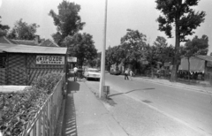 Magyarország, Siófok,Balatonszéplak, a Vécsey Károly utca a Vasút sor felől nézve., 1981, Szalay Zoltán, Fortepan #197893