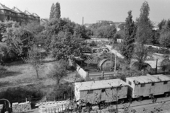 Magyarország, Budapest VIII., Golgota tér a Delej utca felől, balra a Vajda Péter utca, szemben a háttérben az Orczy (Mező Imre) út., 1983, Szalay Zoltán, Budapest, Fortepan #197910