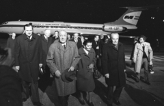 Hungary, Ferihegy (now - Ferenc Liszt) International Airport, Budapest XVIII., előtérben Maróthy László, Kádár János, Kádár Jánosné Tamáska Mária, Németh Károly., 1987, Szalay Zoltán, Budapest, Fortepan #198039