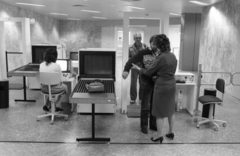 Magyarország, Ferihegyi (ma Liszt Ferenc) repülőtér, Budapest XVIII., 2-es terminál., 1985, Szalay Zoltán, Budapest, Fortepan #198116