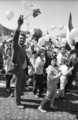 Hungary, Budapest XIV., Ötvenhatosok tere (Felvonulási tér), május 1-i felvonulás., 1987, Szalay Zoltán, 1st of May parade, Budapest, Fortepan #198171