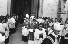 Magyarország, Esztergom, Lékai László esztergomi érsek, prímás, bíboros gyászszertartása a Bazilika előtt 1986. július 8-án., 1986, Szalay Zoltán, Fortepan #198183